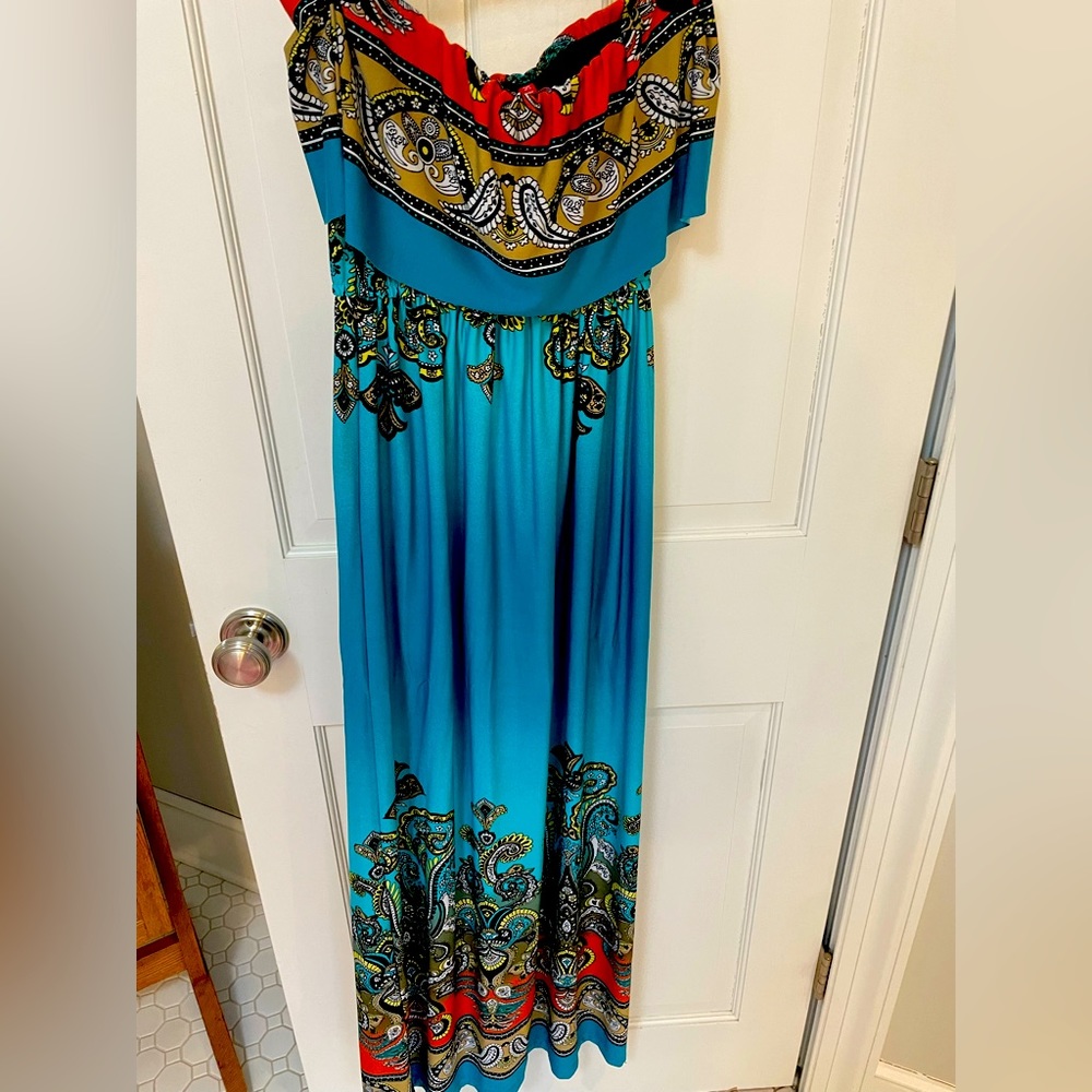 Bongo strapless long dress size small.